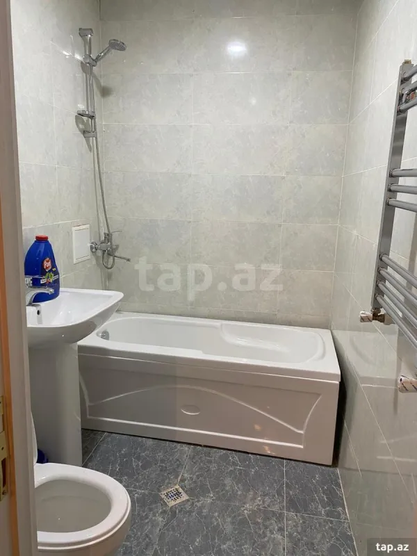 Kirayə verilir 2 otaqlı yeni tikili 60 m²