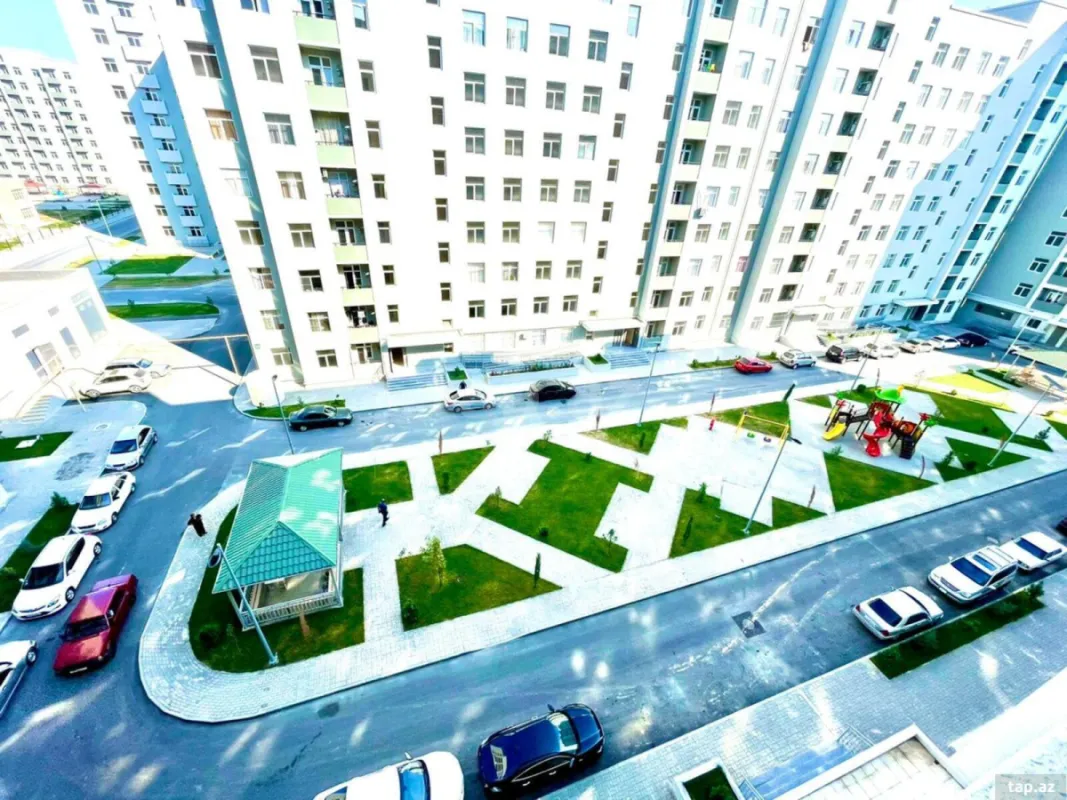 Kirayə verilir 2 otaqlı yeni tikili 60 m²