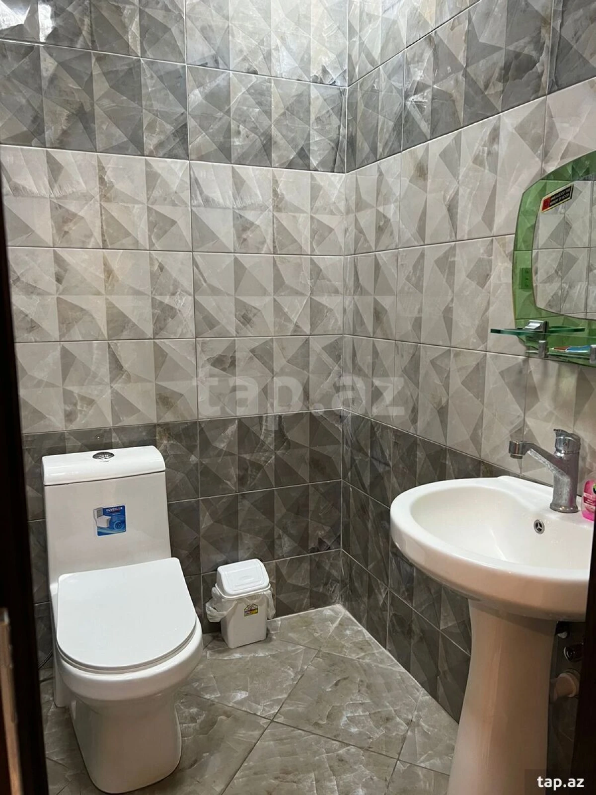 Kirayə verilir 2 otaqlı yeni tikili 90 m²