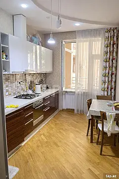 Satılır 2 otaqlı yeni tikili 95 m²
