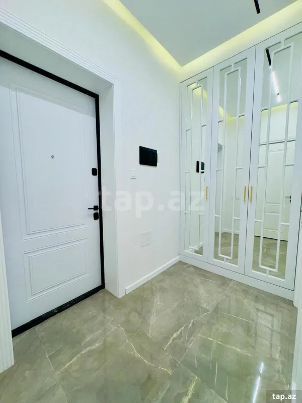 Satılır 2 otaqlı yeni tikili 65 m²