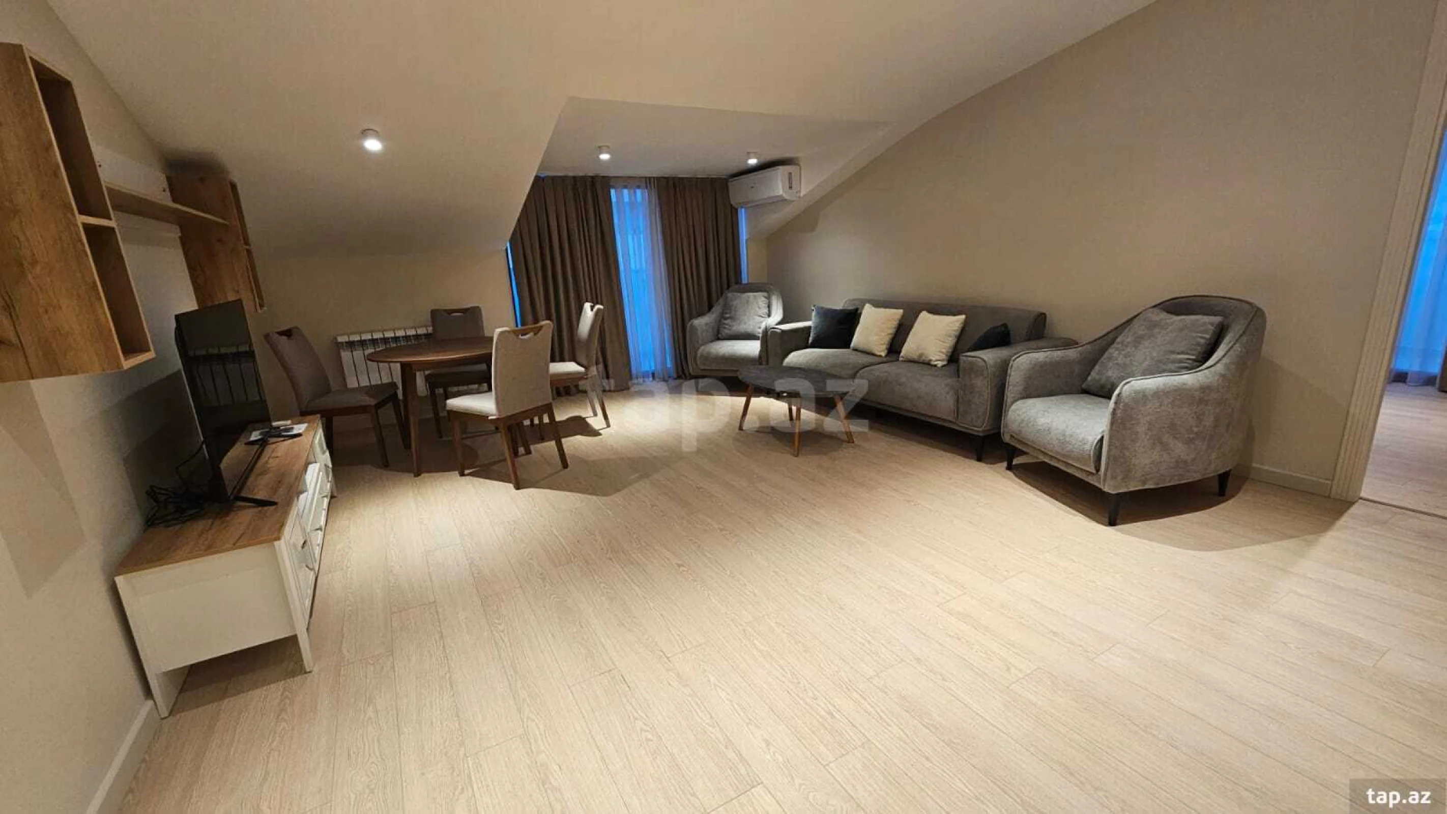 Kirayə verilir 2 otaqlı yeni tikili 75 m²