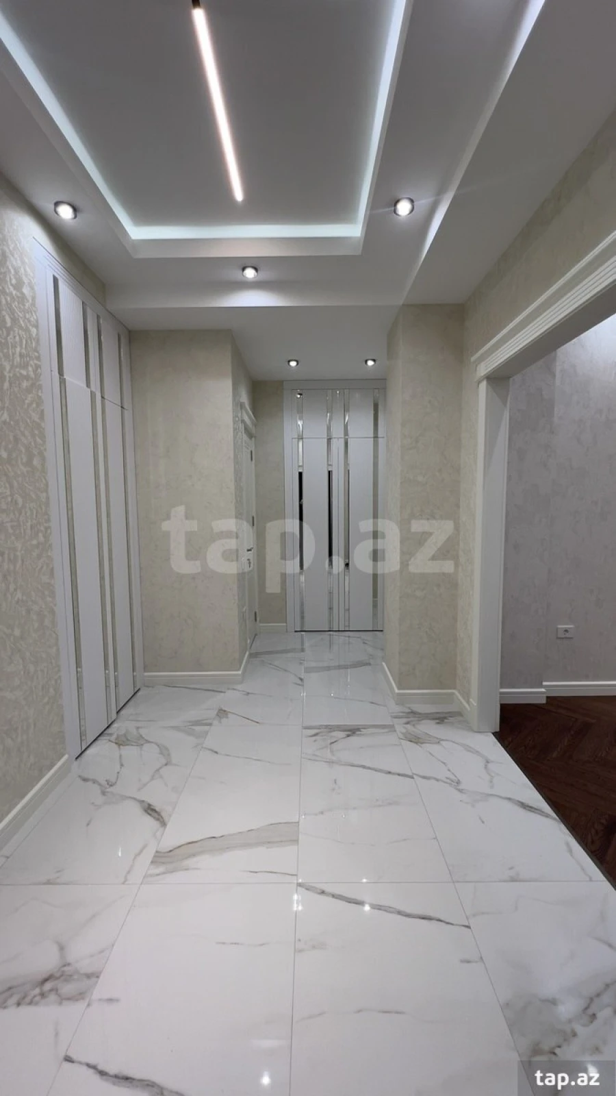 Kirayə verilir 2 otaqlı yeni tikili 88 m²
