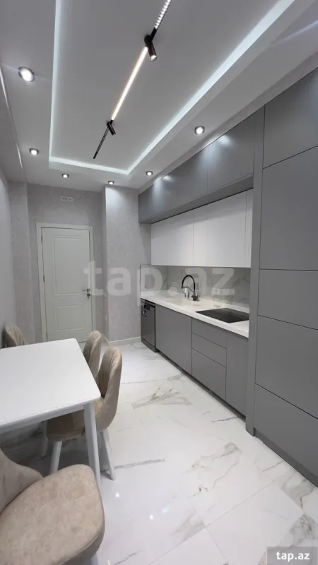 Kirayə verilir 2 otaqlı yeni tikili 88 m²