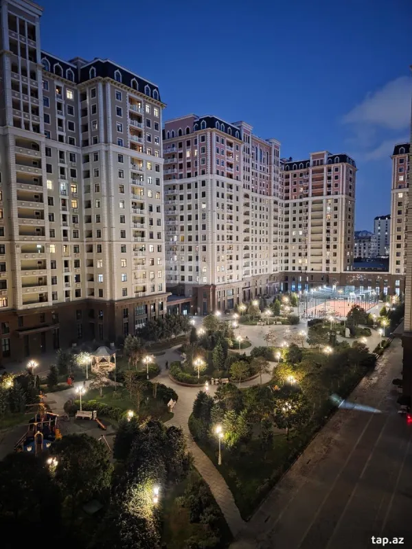 Kirayə verilir 2 otaqlı yeni tikili 88 m²