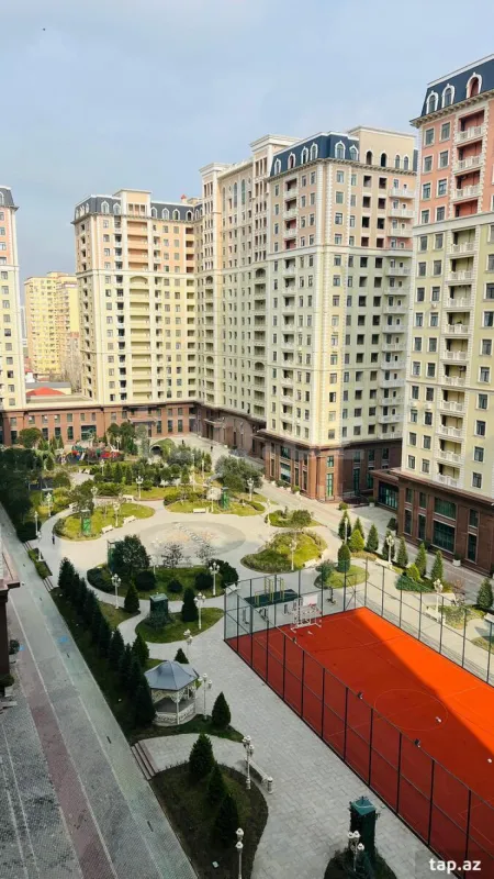 Kirayə verilir 2 otaqlı yeni tikili 88 m²