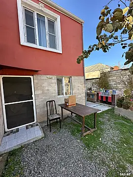 Satılır 6 otaqlı həyət evi
