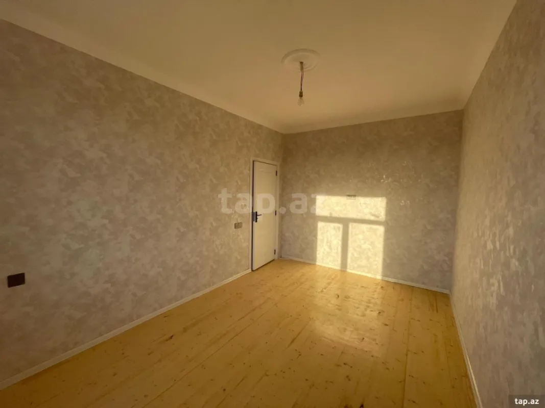 Satılır 3 otaqlı həyət evi