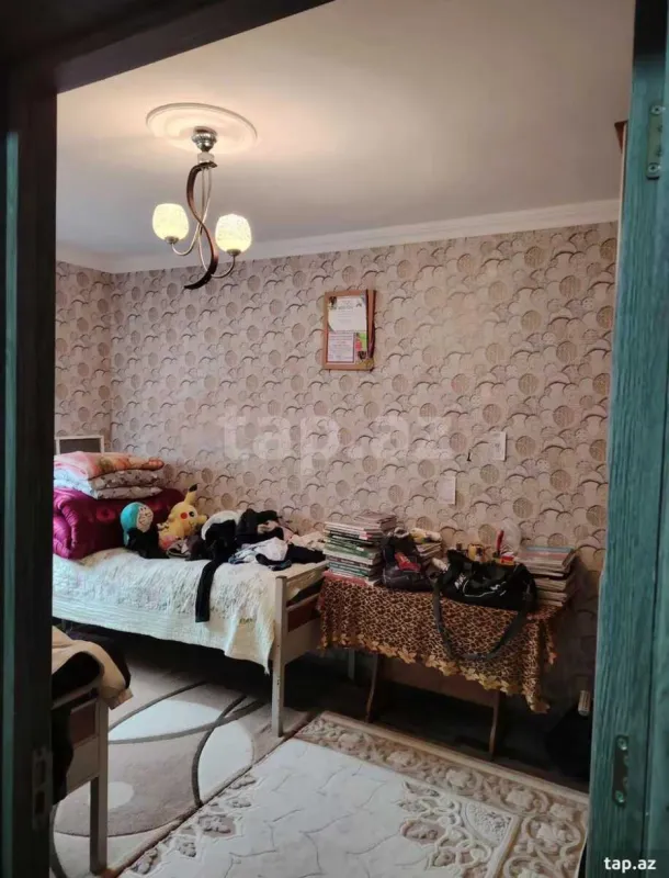 Satılır 3 otaqlı həyət evi