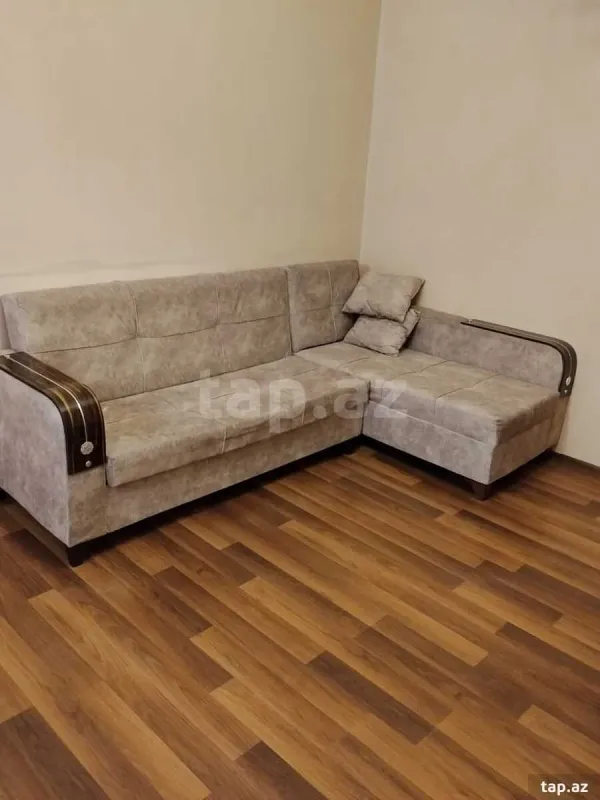 Kirayə verilir 2 otaqlı mənzil 55 m²