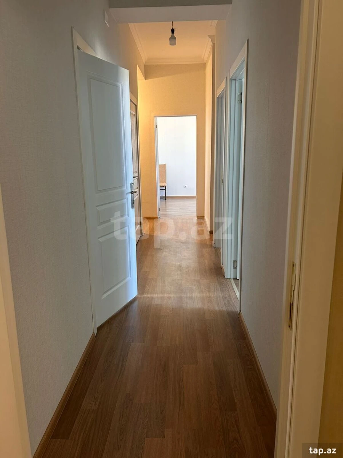 Kirayə verilir 3 otaqlı yeni tikili 80 m²