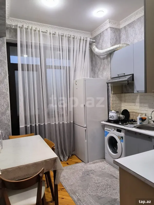 Satılır 2 otaqlı yeni tikili 64 m²