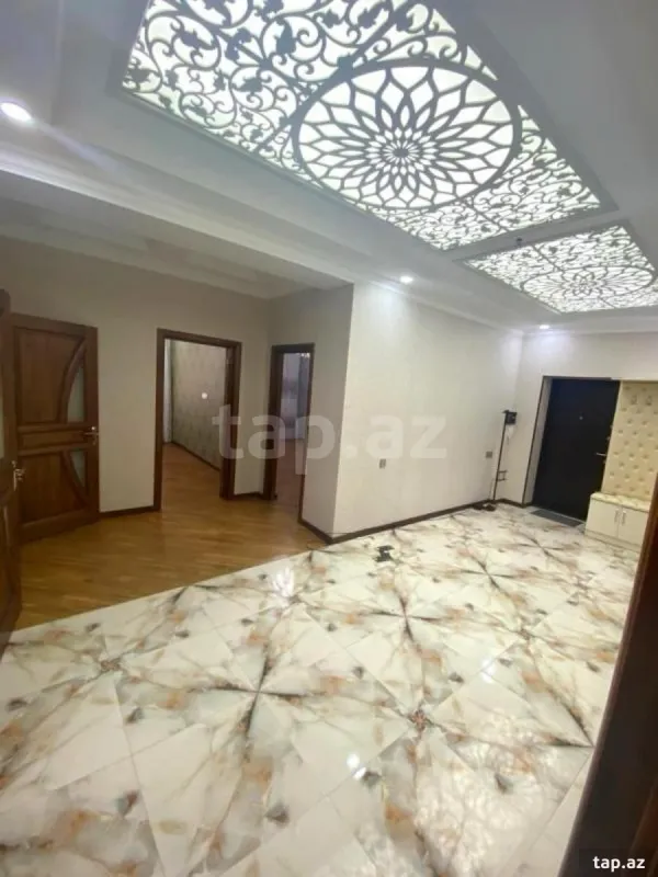 Satılır 4 otaqlı yeni tikili 147 m²