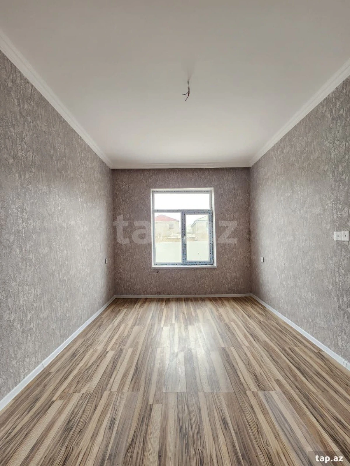 Satılır 3 otaqlı həyət evi