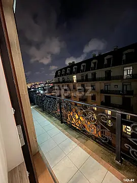 Kirayə verilir 2 otaqlı yeni tikili 95 m²