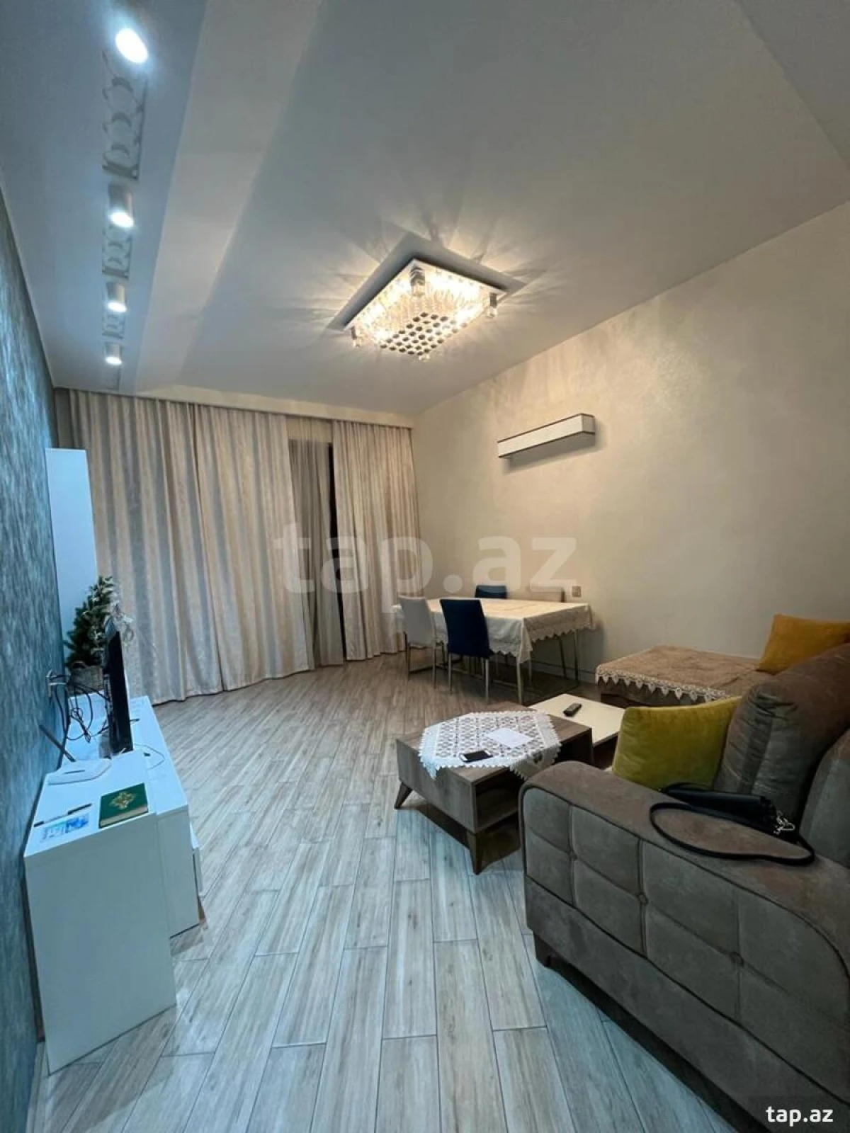 Kirayə verilir 2 otaqlı yeni tikili 95 m²