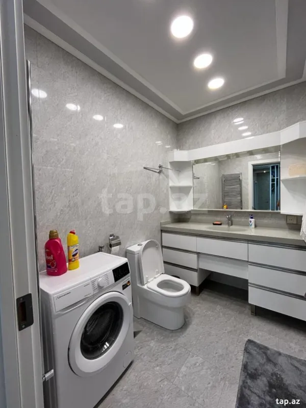 Kirayə verilir 2 otaqlı yeni tikili 95 m²