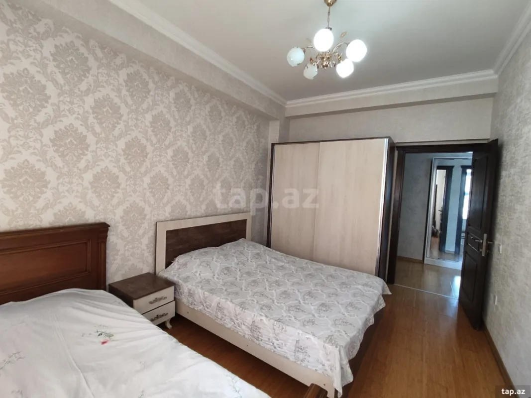 Kirayə verilir 2 otaqlı yeni tikili 70 m²
