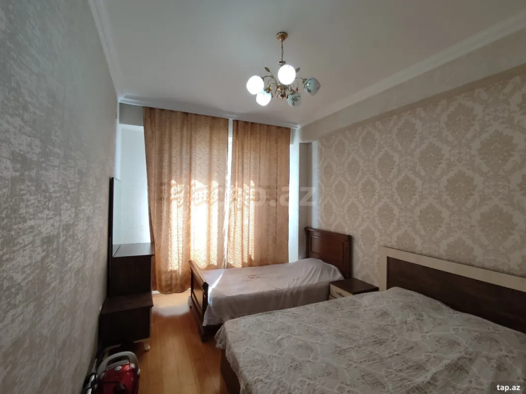 Kirayə verilir 2 otaqlı yeni tikili 70 m²