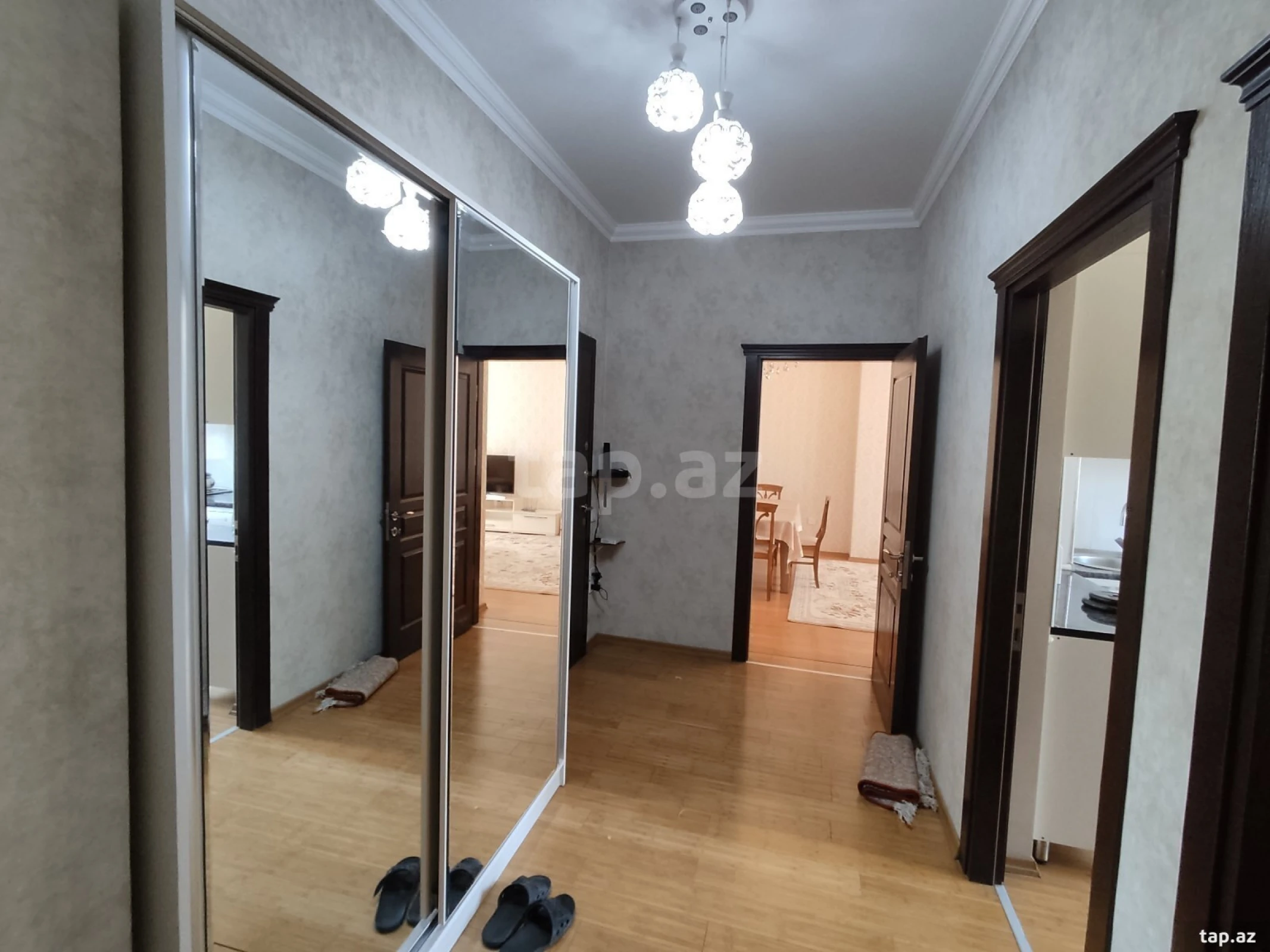 Kirayə verilir 2 otaqlı yeni tikili 70 m²