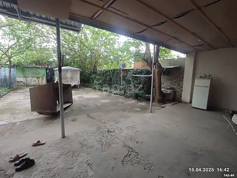 Satılır 2 otaqlı həyət evi 65 m²