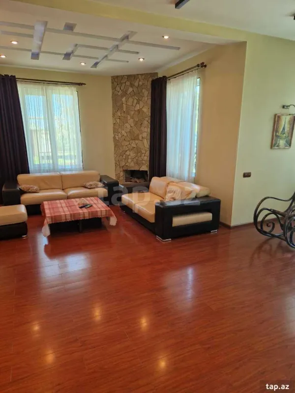 Kirayə verilir 5 otaqlı həyət evi 250 m²