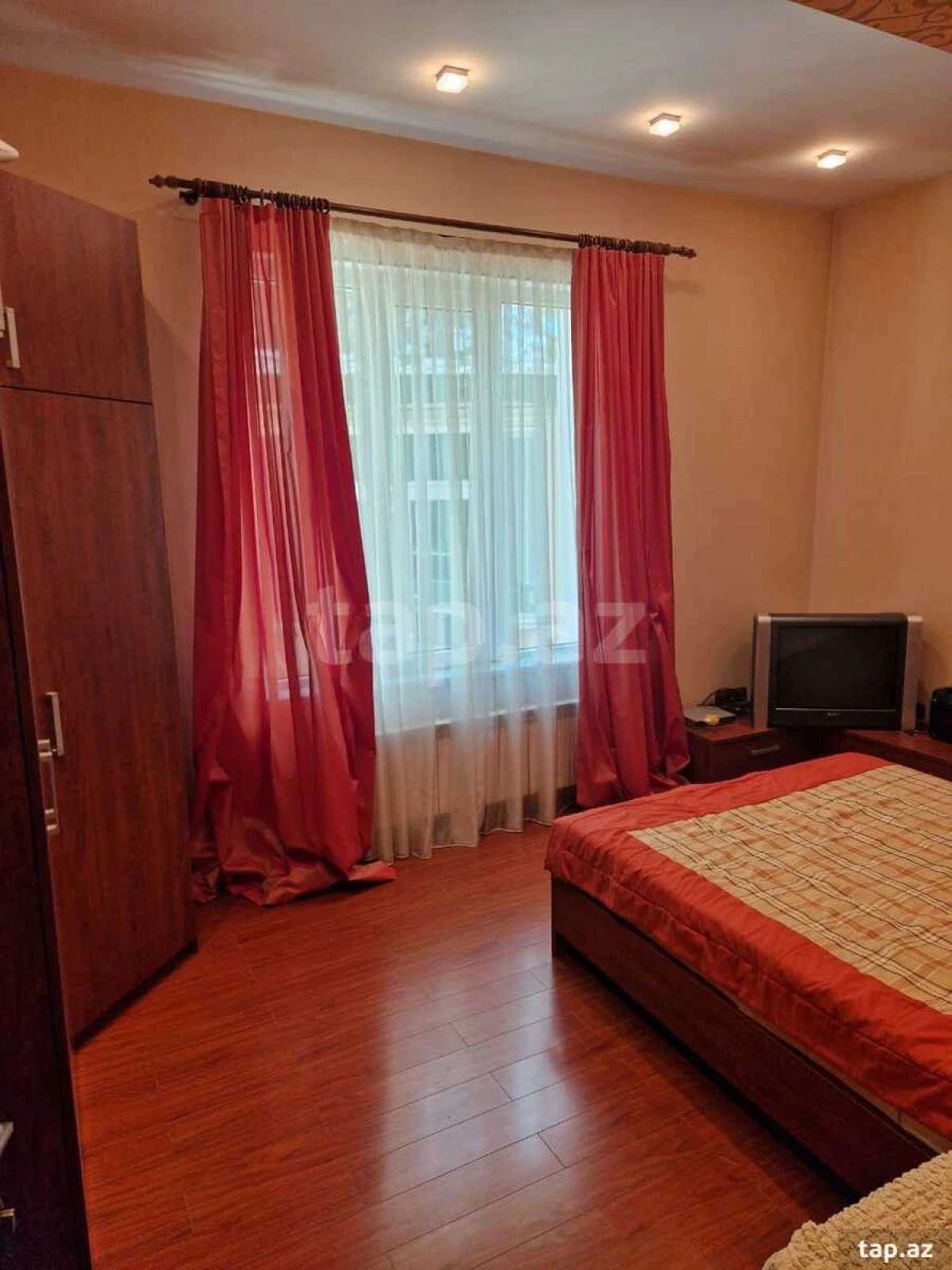 Kirayə verilir 5 otaqlı həyət evi 250 m²