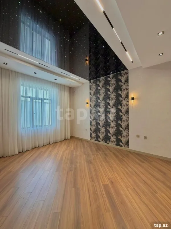 Satılır 5 otaqlı həyət evi