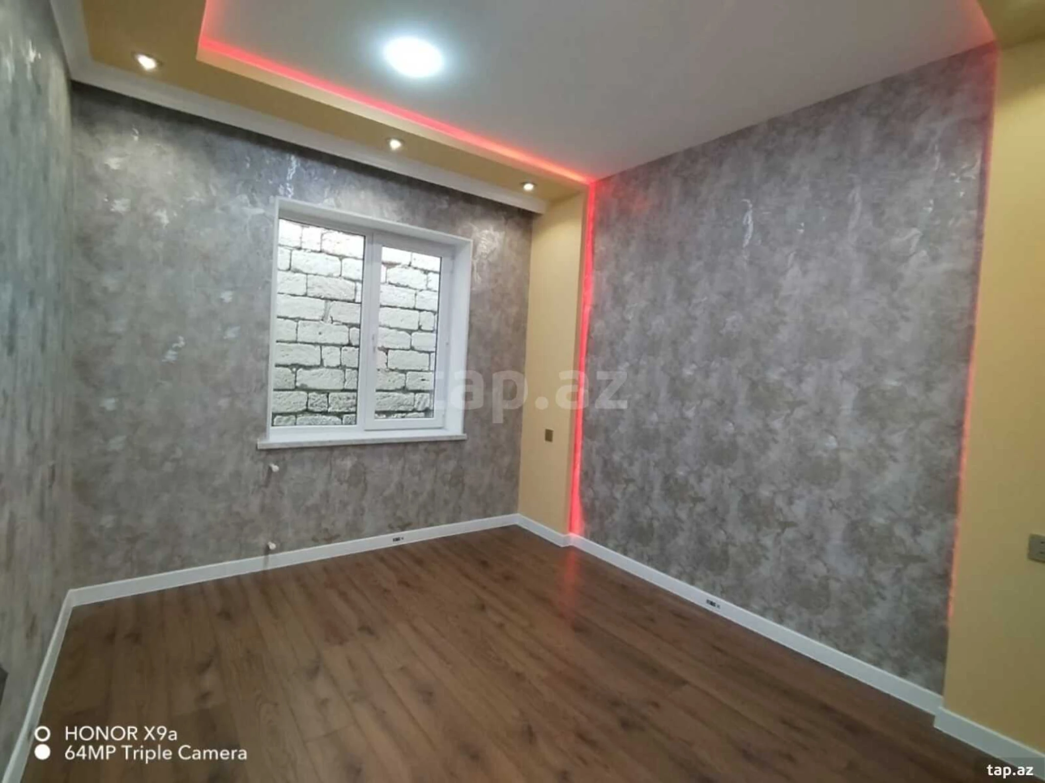 Satılır 4 otaqlı həyət evi 120 m²