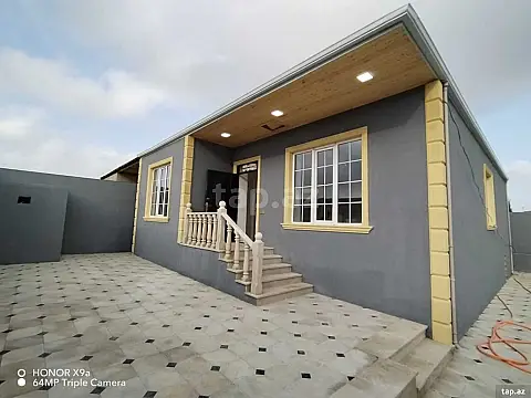 Satılır 4 otaqlı həyət evi 120 m²