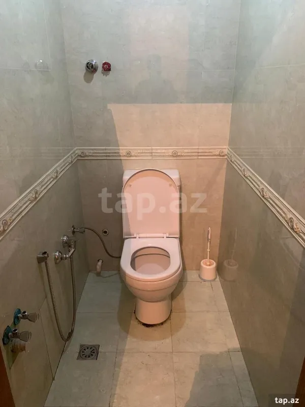 Kirayə verilir 2 otaqlı yeni tikili 87 m²