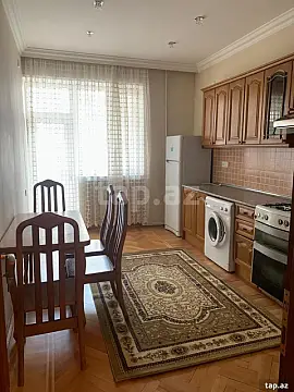 Kirayə verilir 2 otaqlı yeni tikili 87 m²
