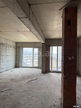 Satılır 3 otaqlı yeni tikili 80 m²