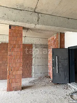 Satılır 3 otaqlı yeni tikili 80 m²