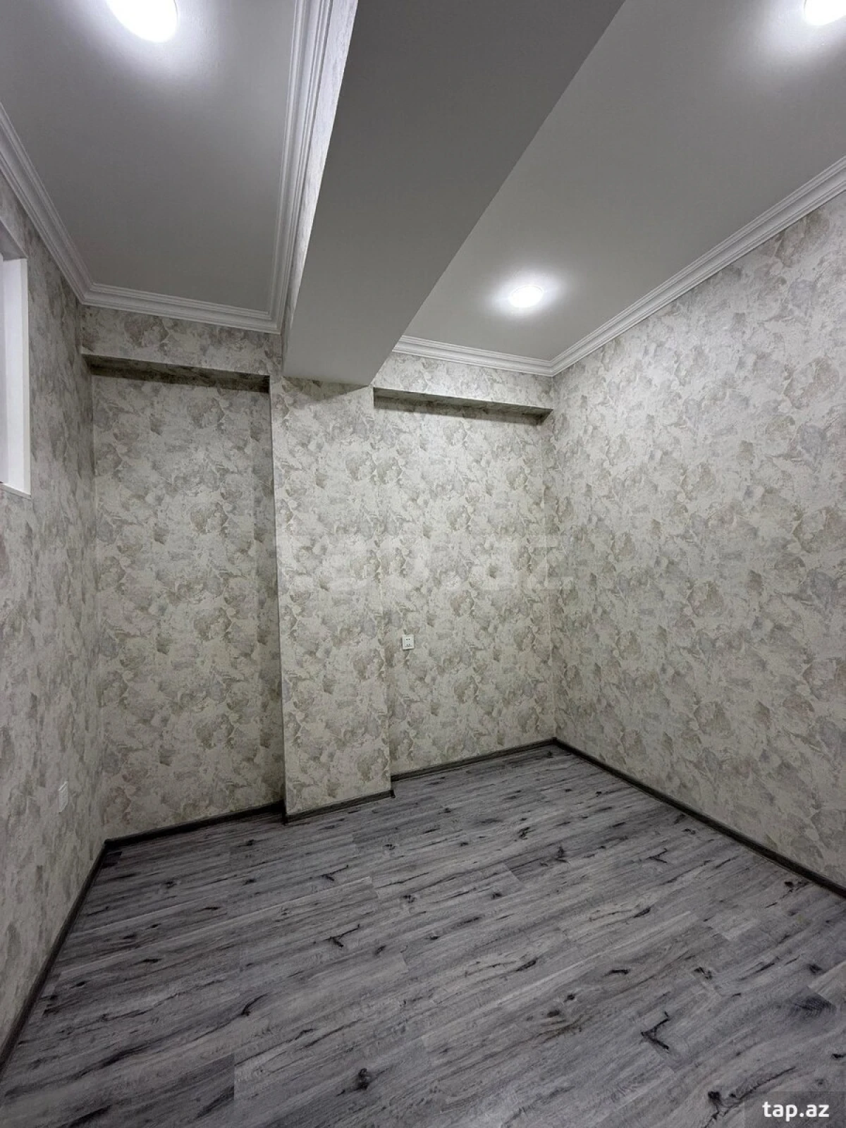 Kirayə verilir 3 otaqlı yeni tikili 60 m²