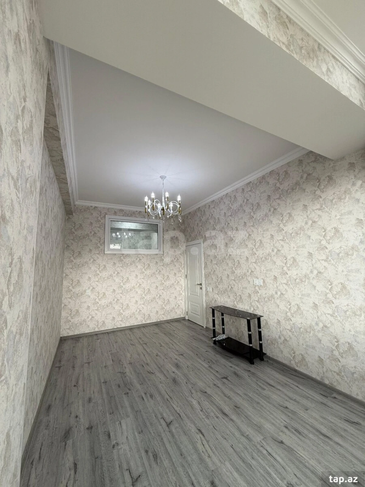 Kirayə verilir 3 otaqlı yeni tikili 60 m²