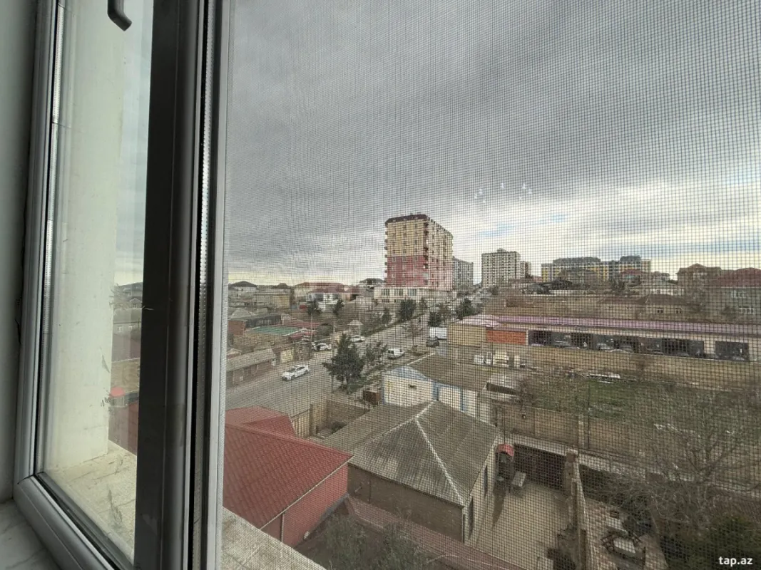 Kirayə verilir 3 otaqlı yeni tikili 60 m²