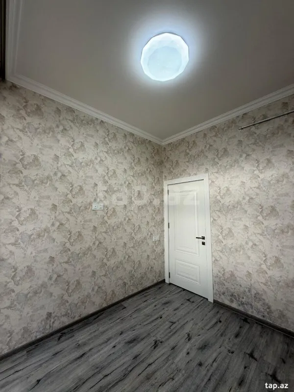 Kirayə verilir 3 otaqlı yeni tikili 60 m²