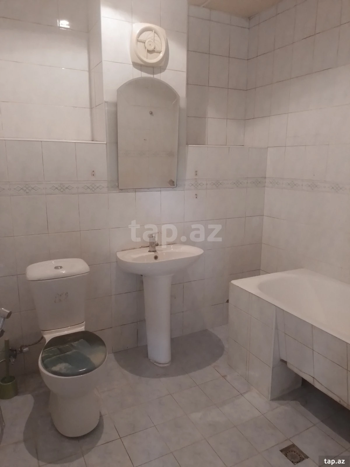 Kirayə verilir 2 otaqlı həyət evi