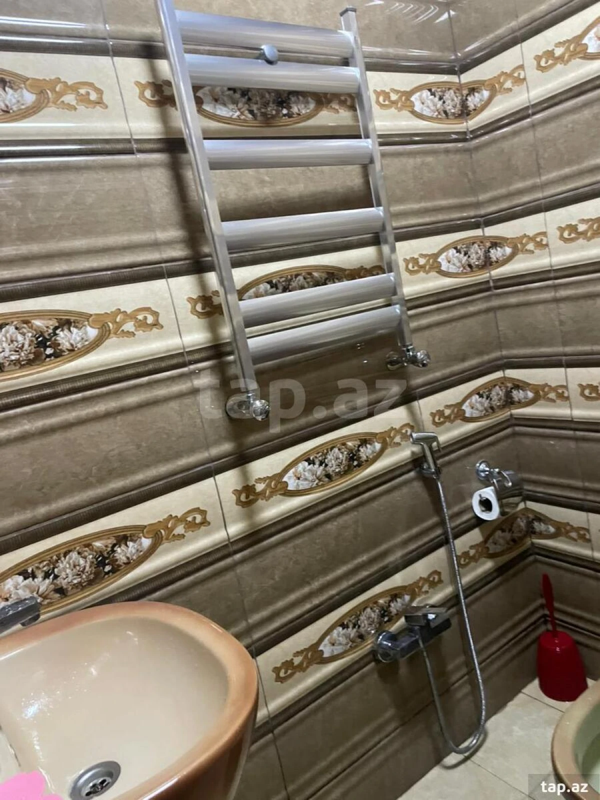 Kirayə verilir 2 otaqlı yeni tikili 80 m²