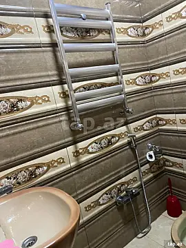 Kirayə verilir 2 otaqlı yeni tikili 80 m²