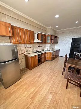 Kirayə verilir 2 otaqlı yeni tikili 88 m²