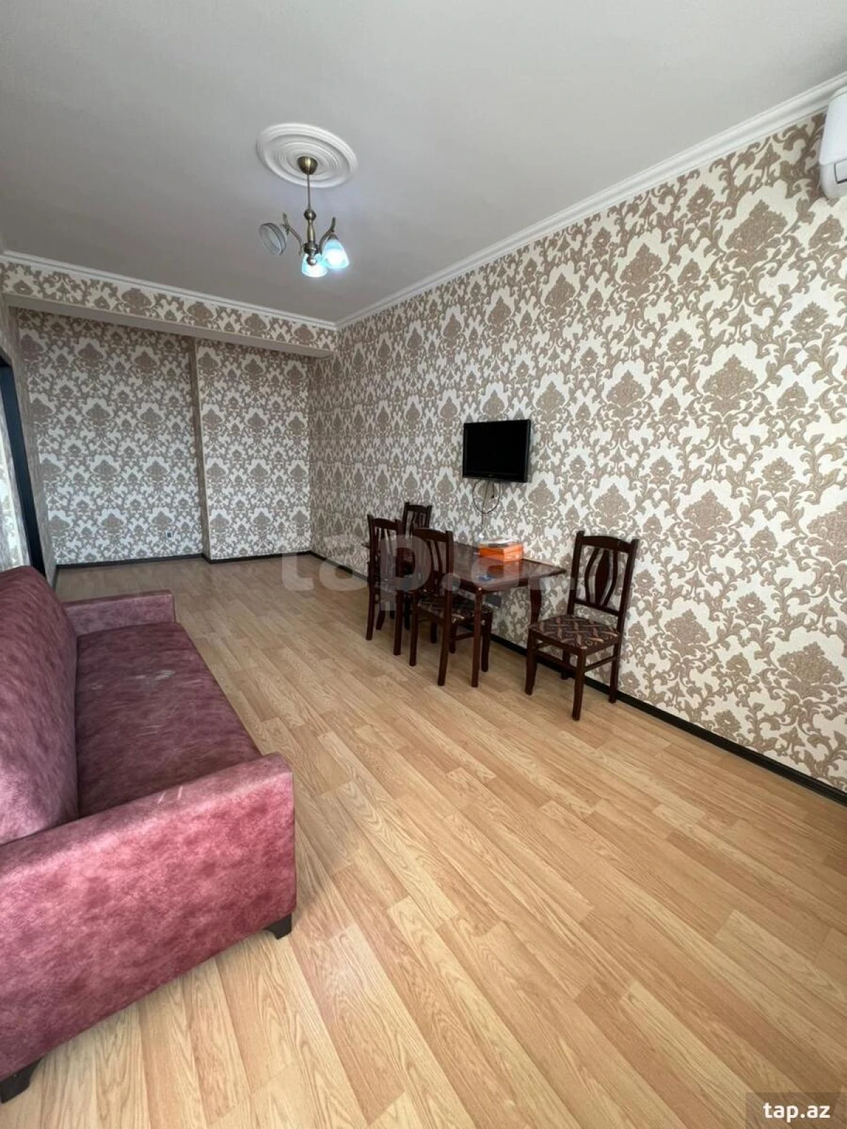 Kirayə verilir 2 otaqlı yeni tikili 88 m²