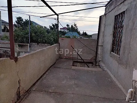 Satılır 4 otaqlı həyət evi