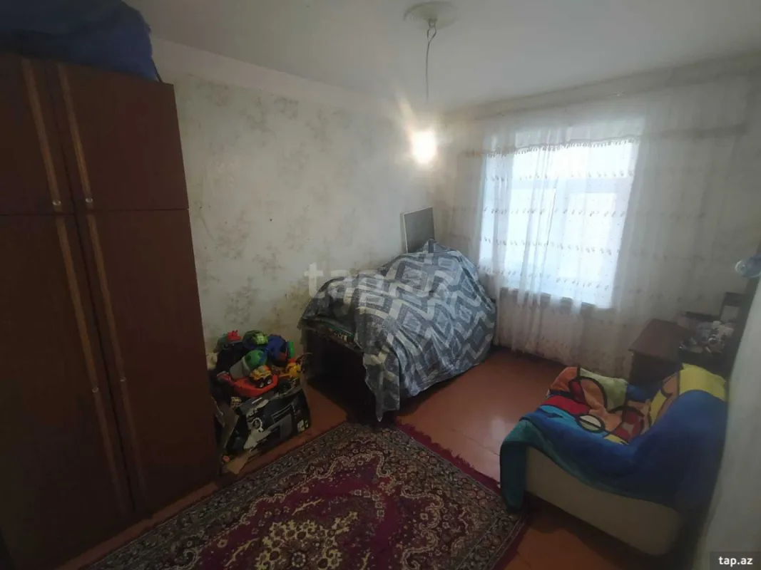 Satılır 3 otaqlı mənzil 60 m²