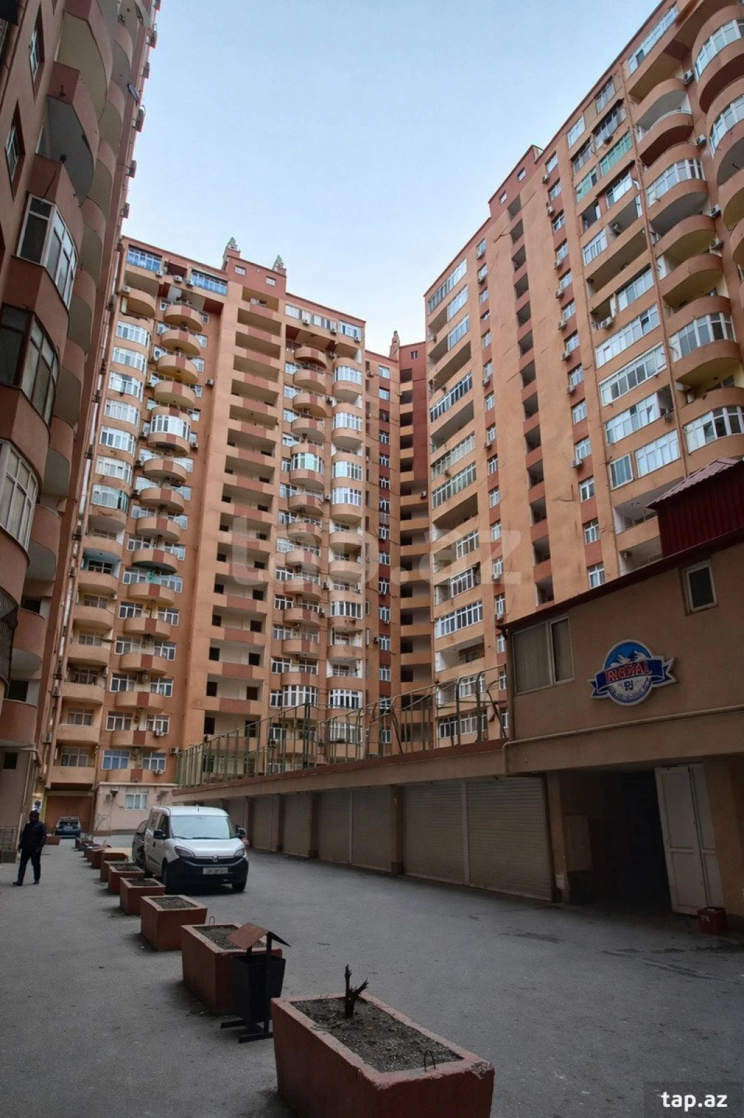 Satılır 3 otaqlı yeni tikili 106 m²