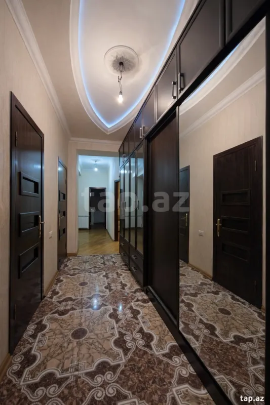 Satılır 3 otaqlı yeni tikili 106 m²
