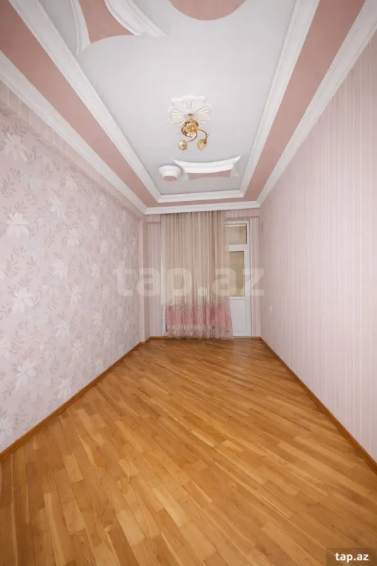 Satılır 3 otaqlı yeni tikili 106 m²