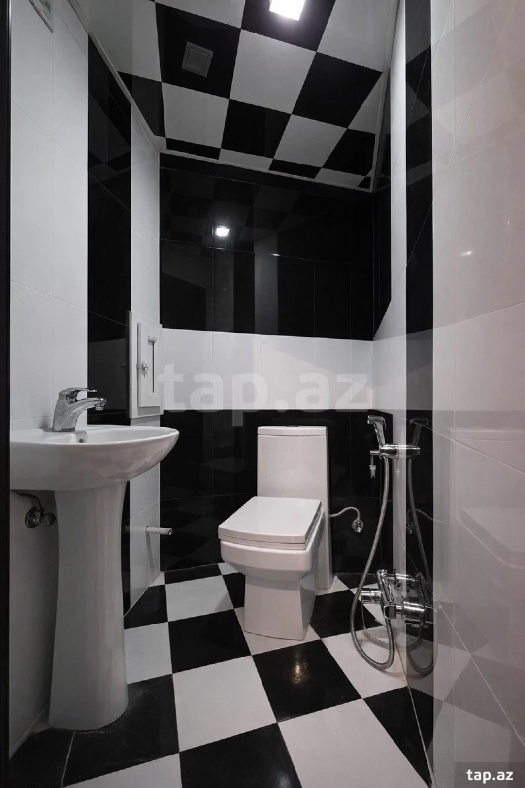 Satılır 3 otaqlı yeni tikili 106 m²