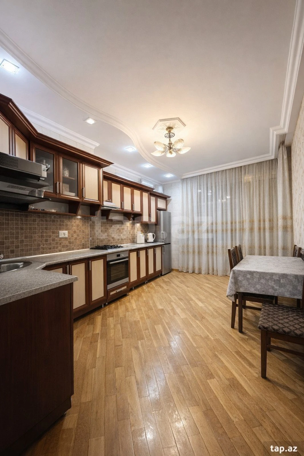 Satılır 3 otaqlı yeni tikili 106 m²